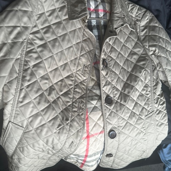 Burberry trench coat - Picture 3 of 5